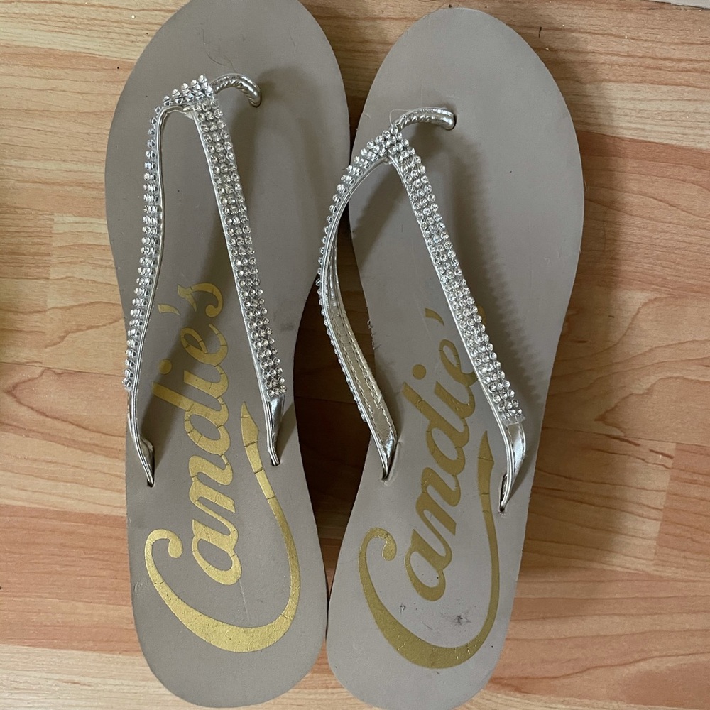 Candies Heeled Wedge Flip Flops Size L (9-10)